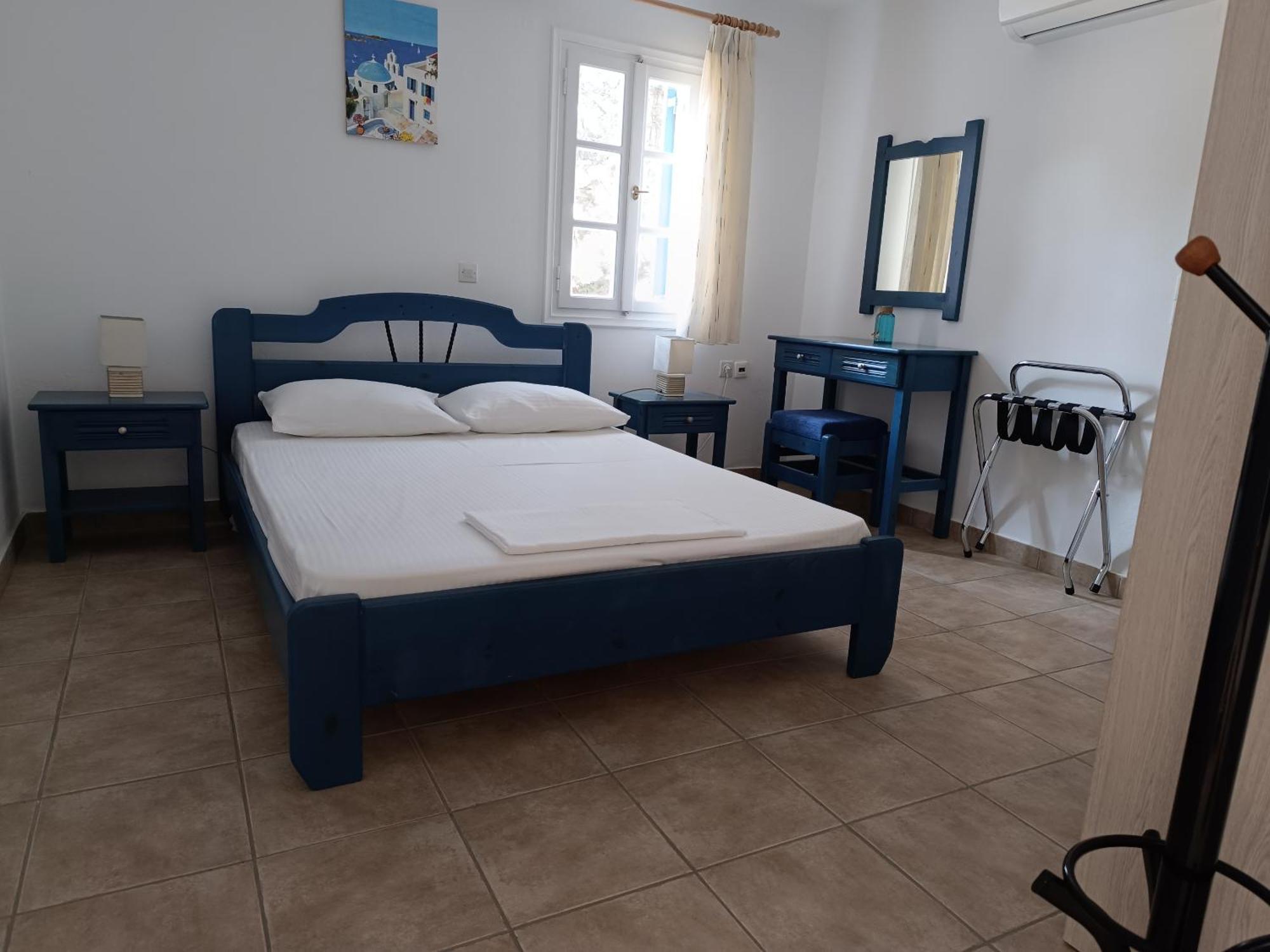 Ioli Apartments Alopronia Extérieur photo