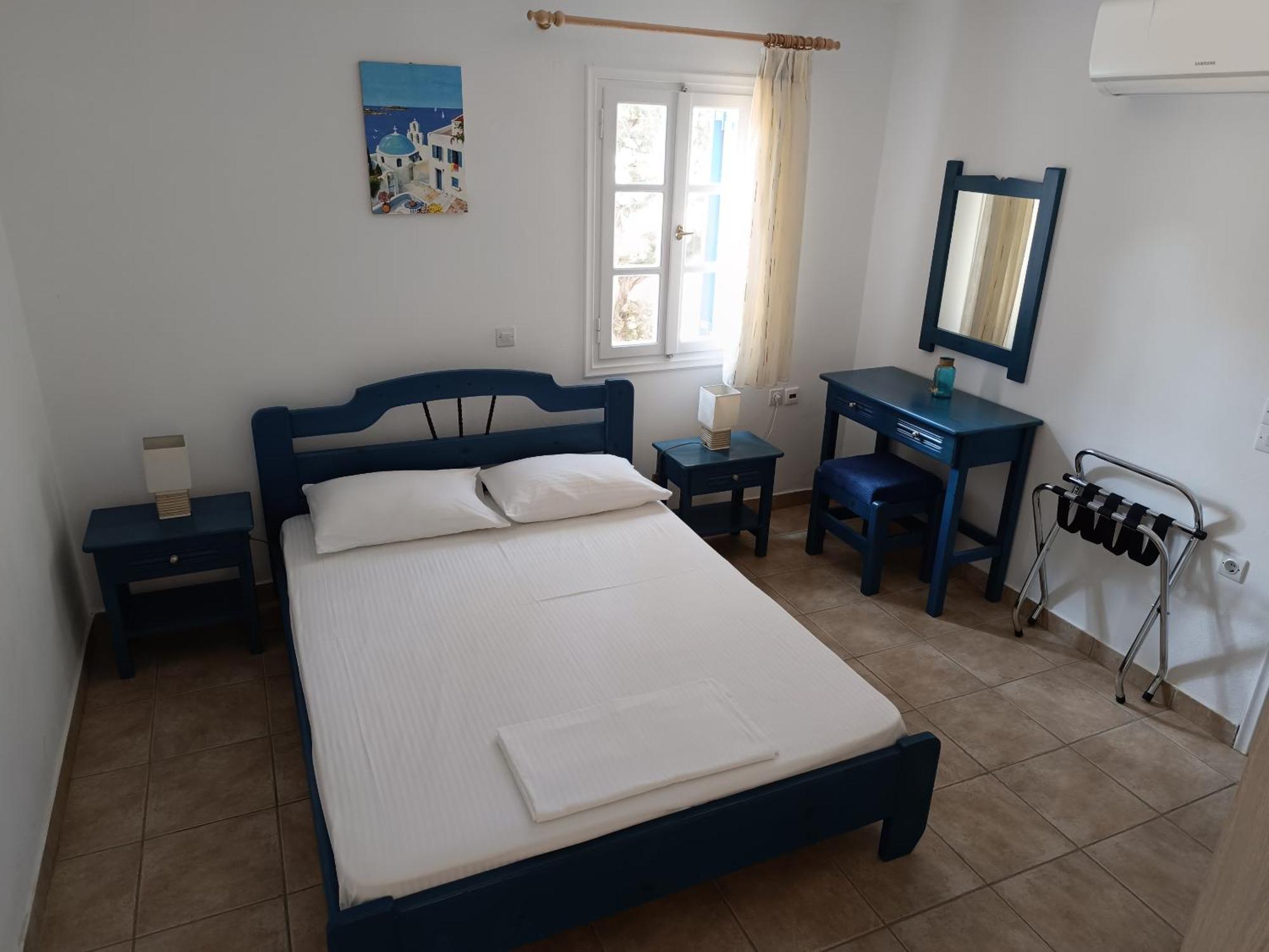 Ioli Apartments Alopronia Extérieur photo