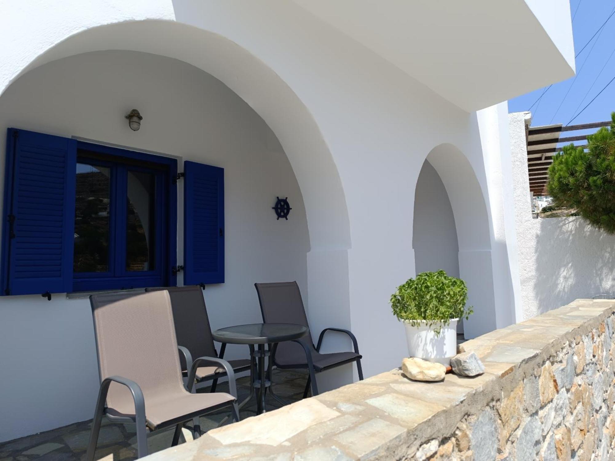 Ioli Apartments Alopronia Extérieur photo